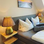 Gaestehaus Am Museumshafen