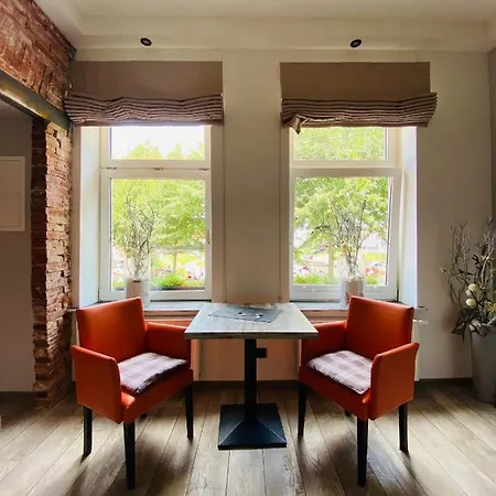 Gaestehaus Am Museumshafen Apartament Carolinensiel