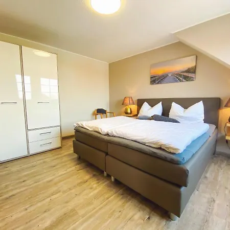 Gaestehaus Am Museumshafen Appartement Carolinensiel