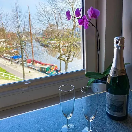 Gaestehaus Am Museumshafen Carolinensiel