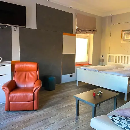 Apartment Gaestehaus Am Museumshafen