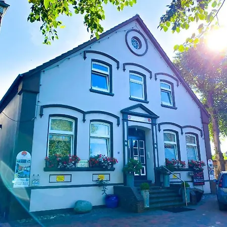 Gaestehaus Am Museumshafen * Carolinensiel