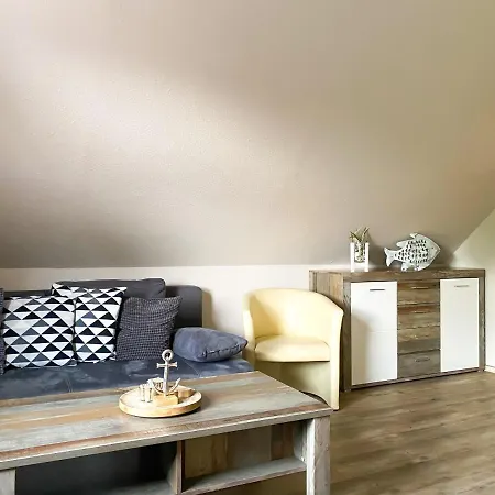 Apartment Gaestehaus Am Museumshafen Carolinensiel