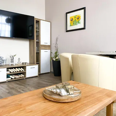 Apartment Gaestehaus Am Museumshafen