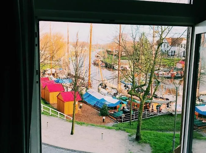 Gaestehaus Am Museumshafen *